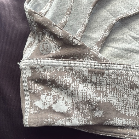 Lululemon High neck long line energy bra - Picture 3 of 3